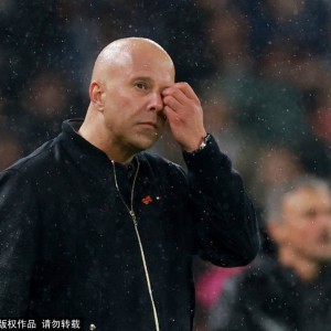 切尔西造的孽！多家英媒曝利物浦已做决定 留任斯洛特