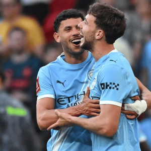 4-3！2-1！疯狂一夜，拜仁让三追四，曼城逆袭进决赛，阿森纳险胜