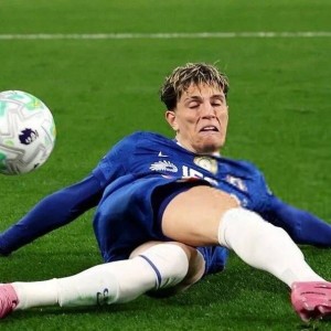 曼联接到加纳乔4000万报价时拉爵笑不拢嘴！态度能力都差，切尔西队友怒骂