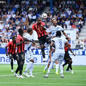 欧塞尔2-1里尔＋斩获2连胜＋近7轮狂揽12分＋保级形势依然不乐观