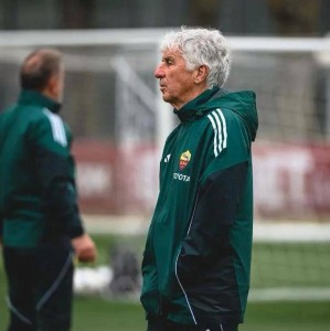 68岁名帅泪洒发布会！遭高层架空、引援全被否，加斯佩里尼或提前下课