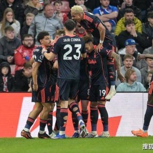 5-0！英超保级队狂飙 6轮不败+2连胜轰9球 热刺哭晕：已被甩开8分